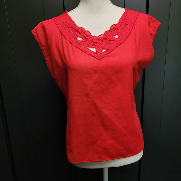 Vintage Suncraft red cutout sleeveless blouse - Picture 1 of 8